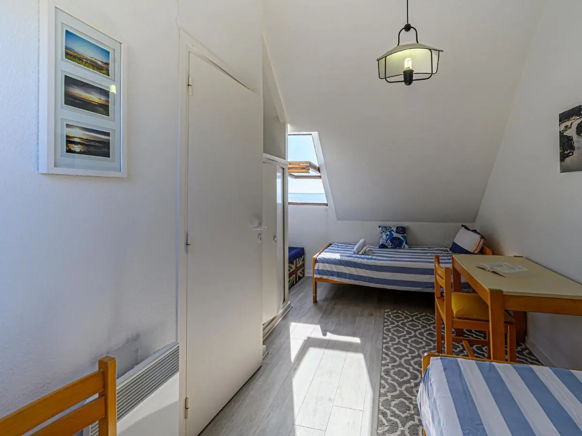 Apartment Plein Ocean-3 By Interhome Carnac